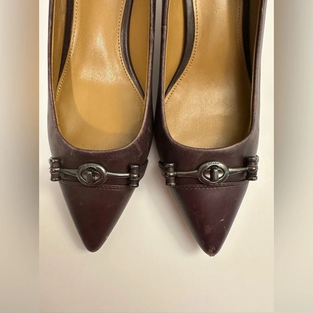 Coach Lauri Pointed-Toe Pumps Size 8.5
